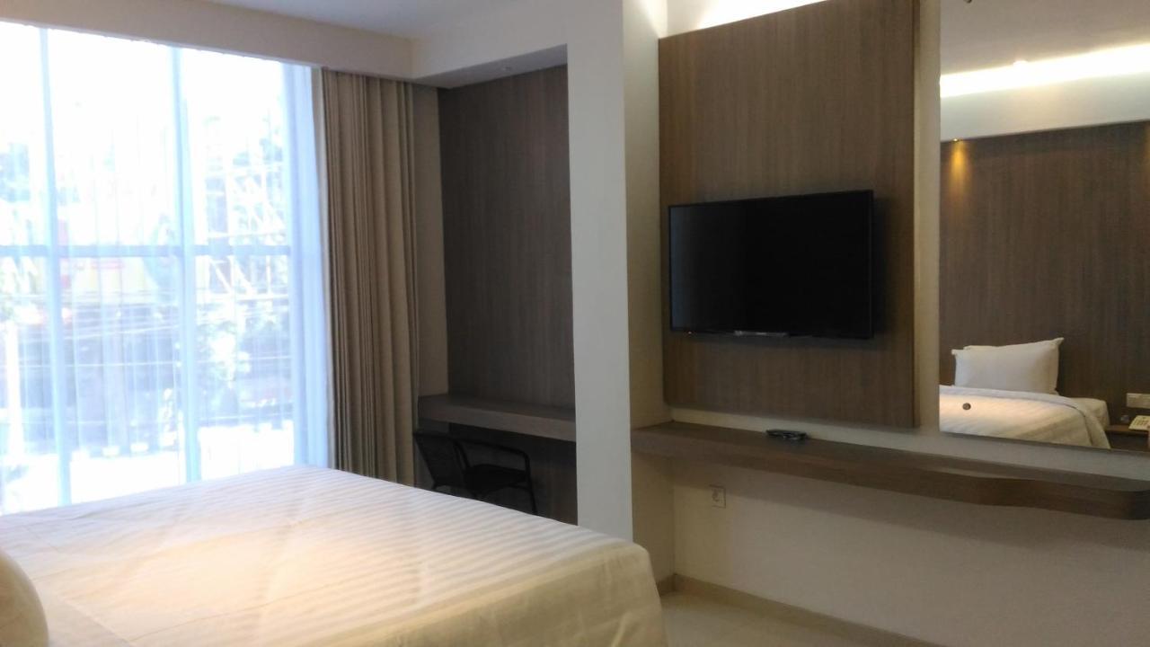 Hotel Kharisma מדיון מראה חיצוני תמונה